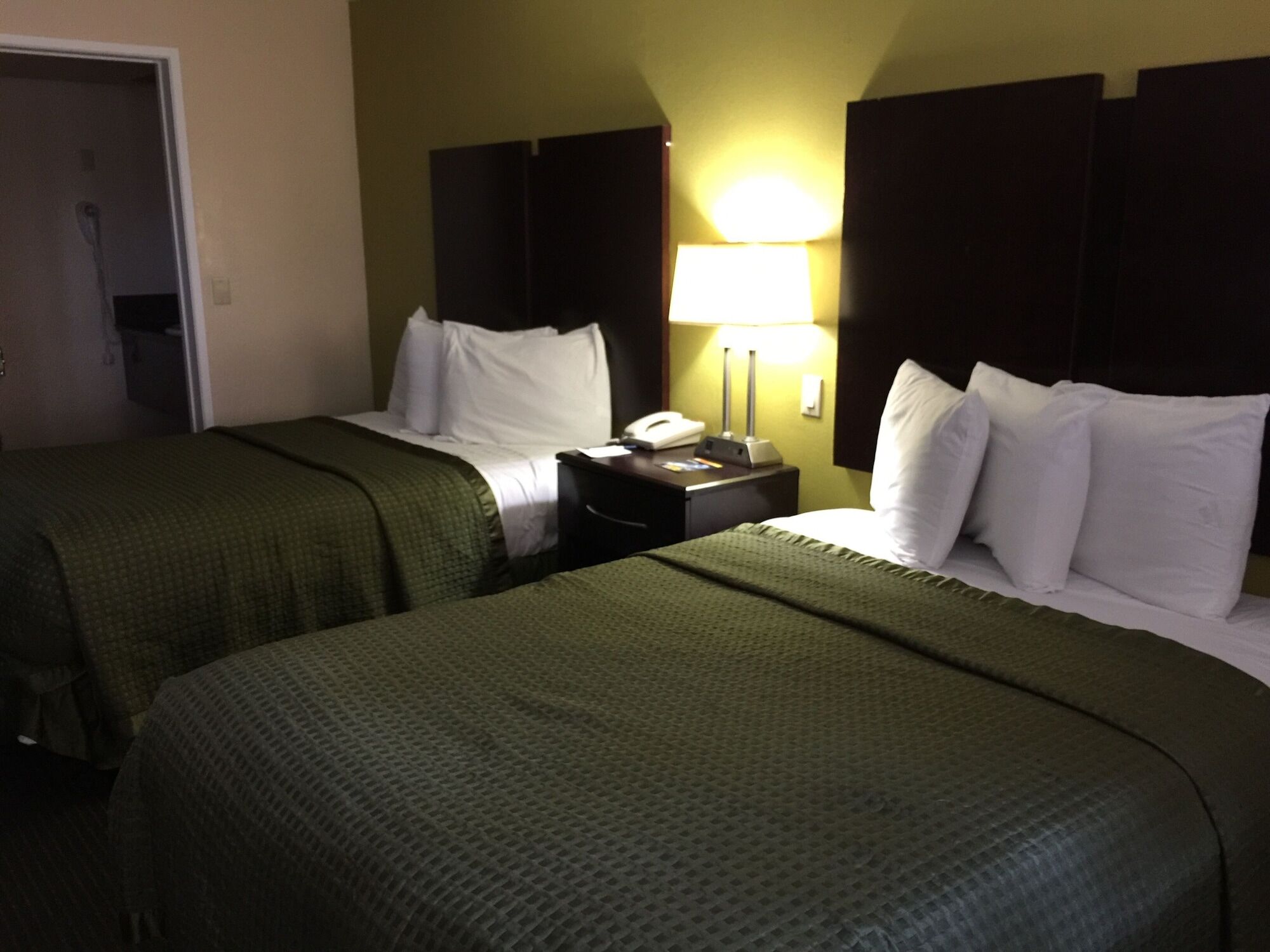 Travelodge By Wyndham Chatsworth Hotel Los Ángeles